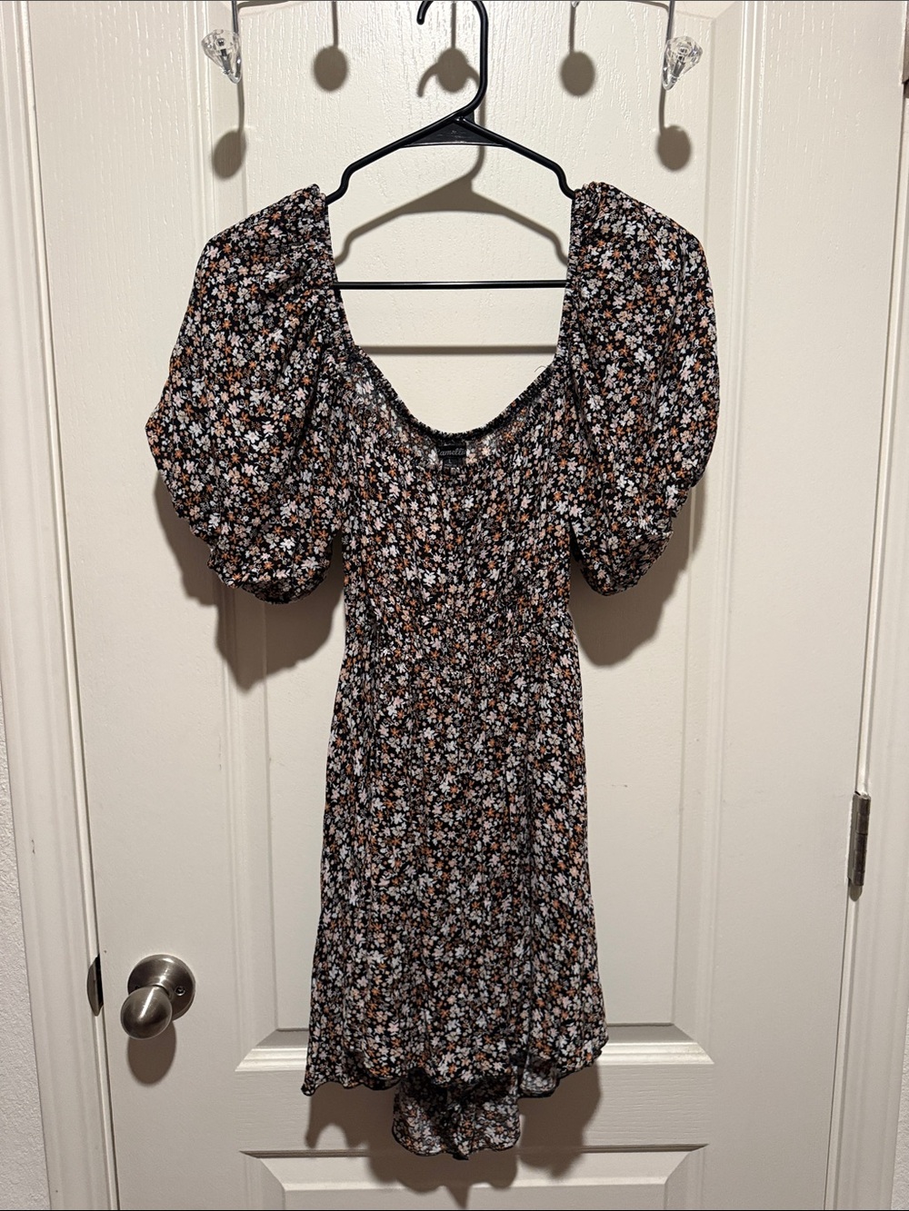 Smocked Puff-Sleeve Midi Dress in Black Floral
